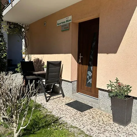 Apartma Mimi *